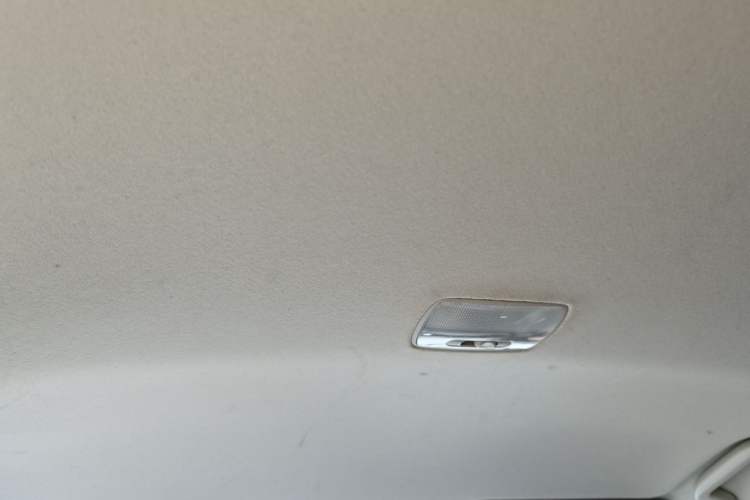 Used Honda Vezel 2017 1.5L CVT 2WD Comfort Model Headliner