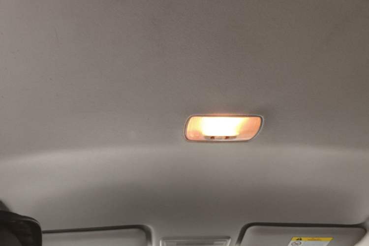 Used Honda Vezel 2017 1.5L CVT 2WD Comfort Model Headliner