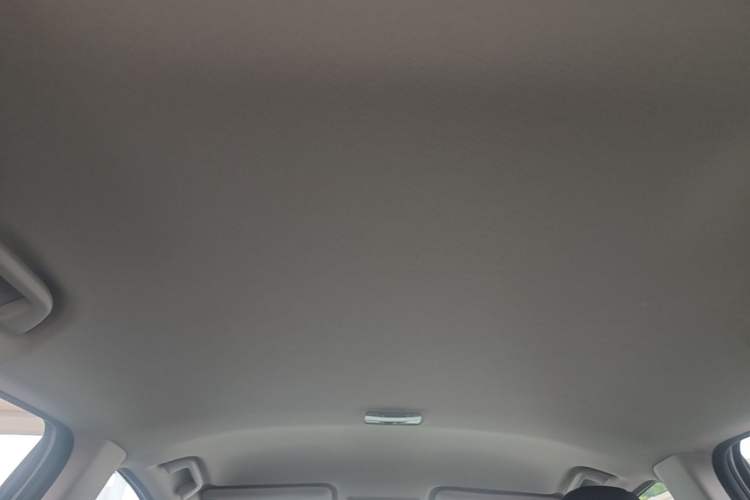 Used Honda Vezel 2017 1.5L CVT 2WD Comfort Model Headliner