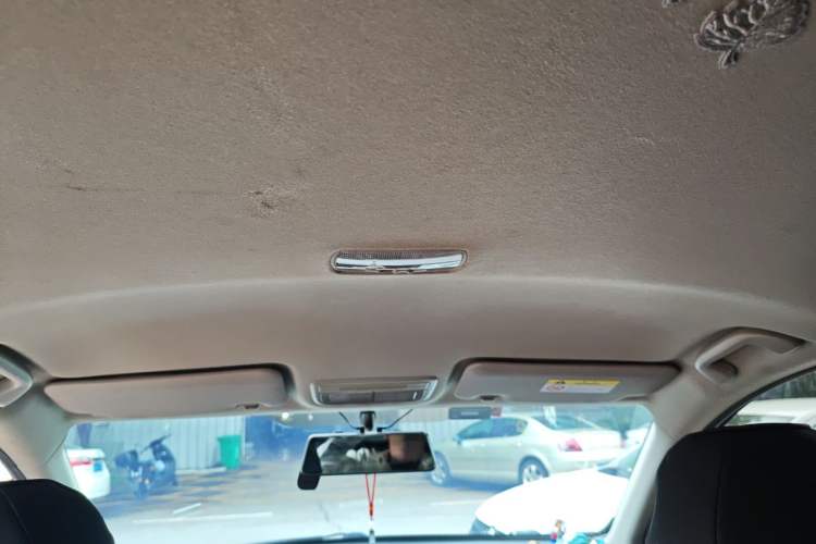 Used Honda Vezel 2017 1.5L CVT 2WD Comfort Model Headliner