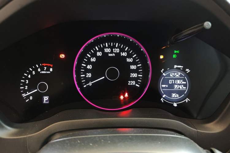 Used Honda Vezel 2017 1.8L CVT Front-Wheel Drive Pioneer Edition Instrument Cluster