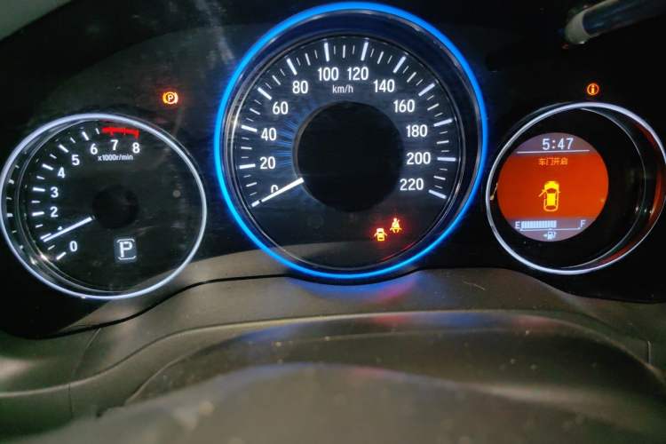 Used Honda Vezel 2017 1.8L CVT Two-Wheel Drive Luxury Model Instrument Cluster