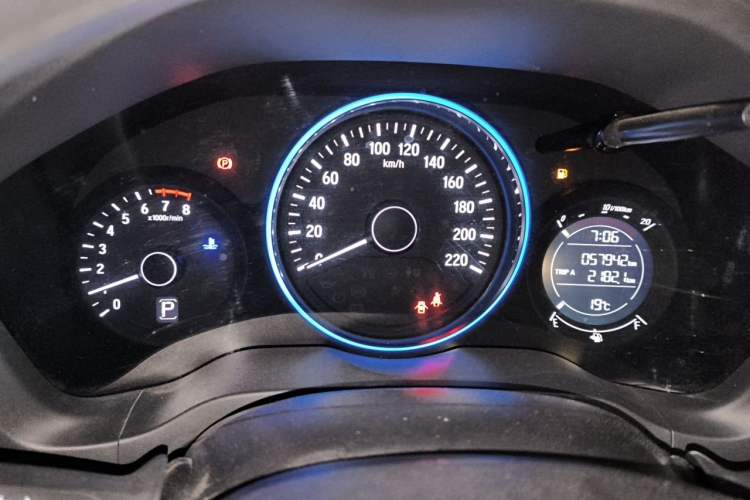 Used Honda Vezel 2017 1.8L CVT Front-Wheel Drive Pioneer Edition Instrument Cluster
