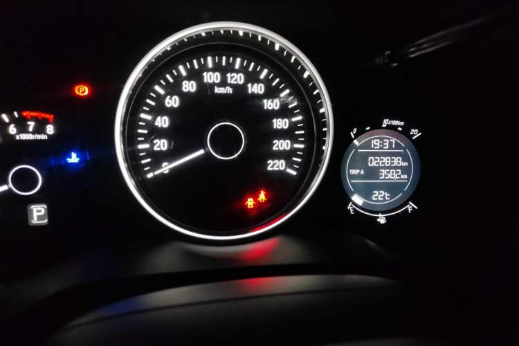 Used Honda Vezel 2017 1.5L CVT 2WD Comfort Model Instrument Cluster