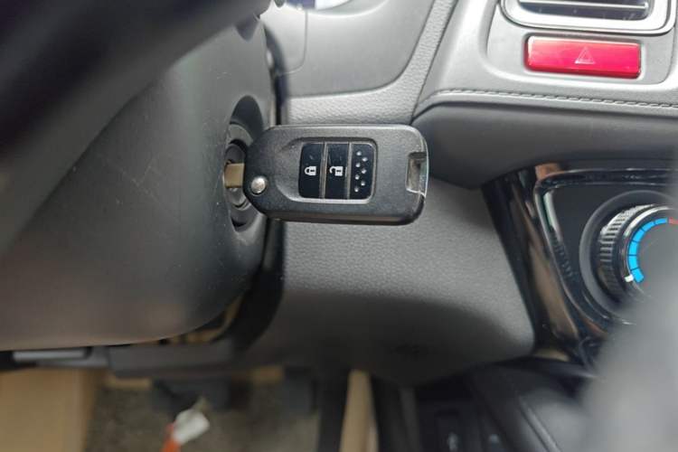 Used Honda Vezel 2017 1.5L CVT 2WD Comfort Model Interior 1