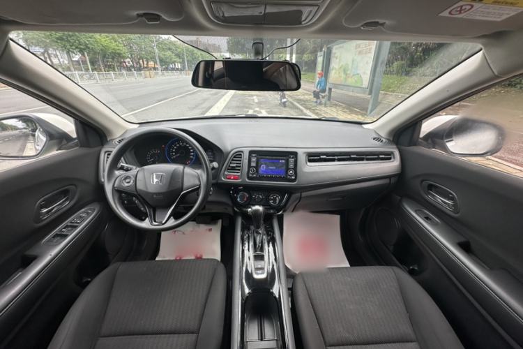 Used Honda Vezel 2017 1.5L CVT 2WD Comfort Model Interior 1