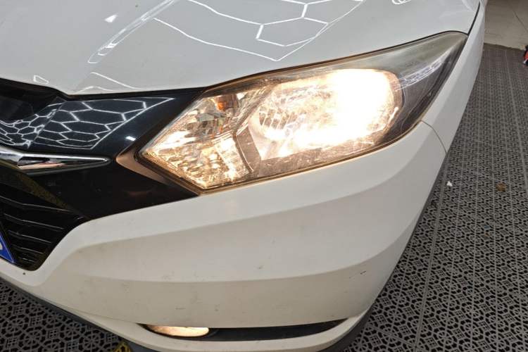 Used Honda Vezel 2017 1.5L CVT 2WD Comfort Model Left Front Headlight