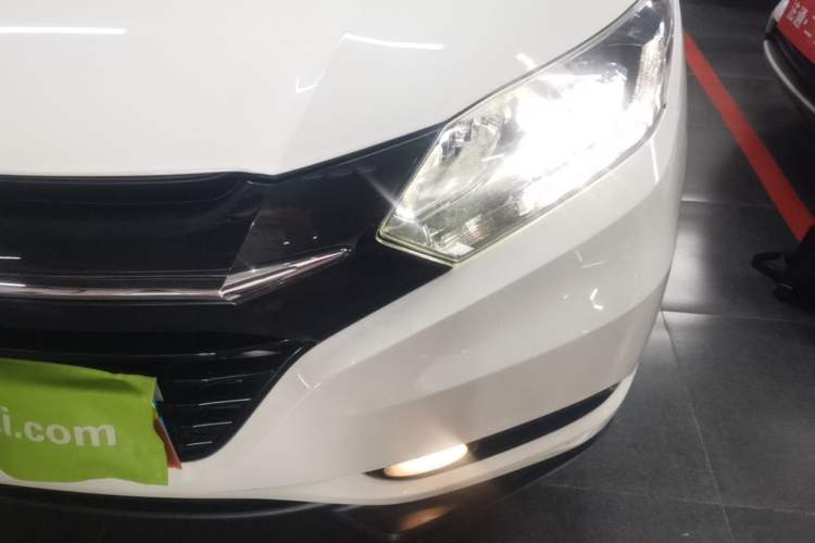 Used Honda Vezel 2017 1.8L CVT Front-Wheel Drive Pioneer Edition Left Front Headlight