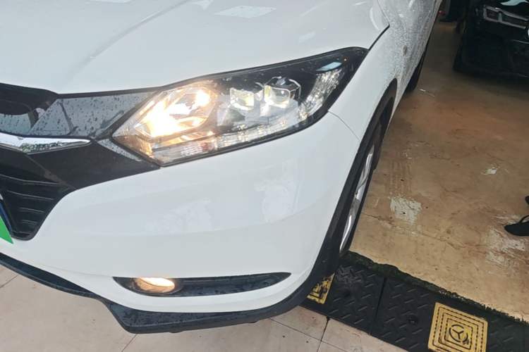Used Honda Vezel 2017 1.5L CVT 2WD Comfort Model Left Front Headlight