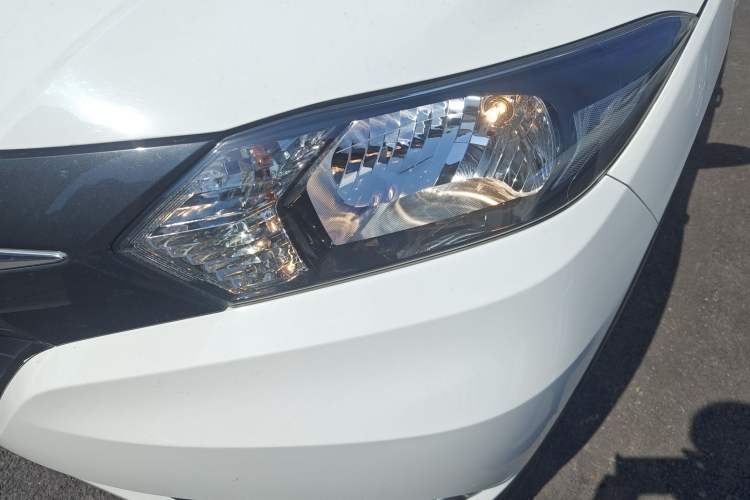 Used Honda Vezel 2017 1.5L CVT 2WD Comfort Model Left Front Headlight