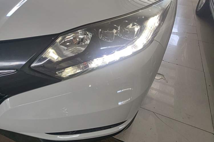 Used Honda Vezel 2017 1.8L CVT Front-Wheel Drive Pioneer Edition Left Front Headlight