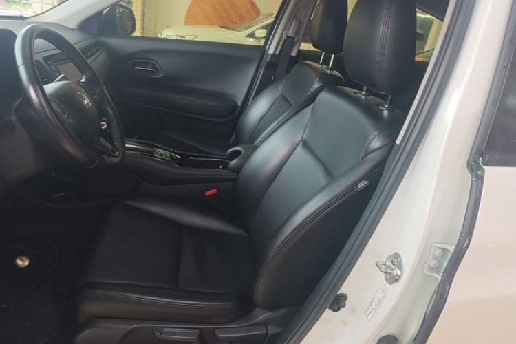 Used Honda Vezel 2017 1.5L CVT 2WD Comfort Model Left Front Seat