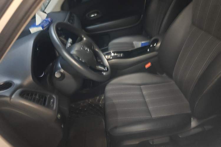 Used Honda Vezel 2017 1.8L CVT Front-Wheel Drive Pioneer Edition Left Front Seat