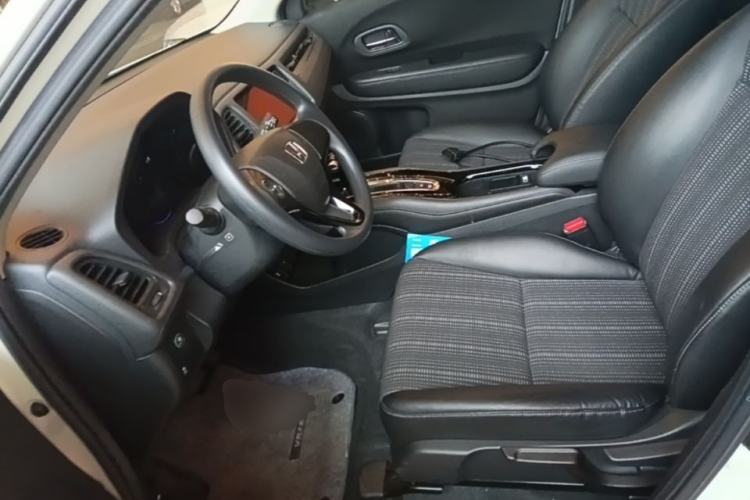 Used Honda Vezel 2017 1.8L CVT Front-Wheel Drive Pioneer Edition Left Front Seat