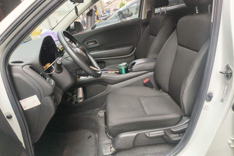 Used Honda Vezel 2017 1.5L CVT 2WD Comfort Model Left Front Seat