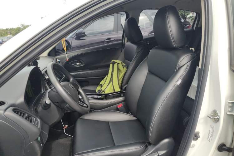 Used Honda Vezel 2017 1.5L CVT 2WD Comfort Model Left Front Seat