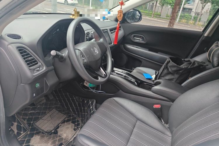Used Honda Vezel 2017 1.8L CVT Front-Wheel Drive Pioneer Edition Left Front Seat