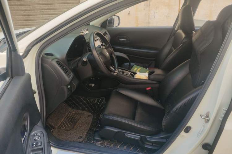 Used Honda Vezel 2017 1.5L CVT 2WD Comfort Model Left Front Seat