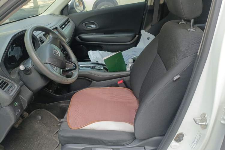 Used Honda Vezel 2017 1.5L CVT 2WD Comfort Model Left Front Seat