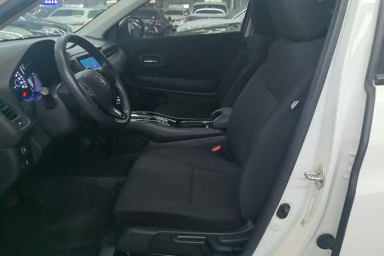 Used Honda Vezel 2017 1.5L CVT 2WD Comfort Model Left Front Seat