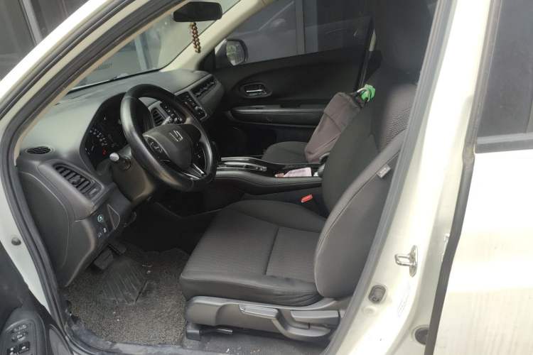 Used Honda Vezel 2017 1.5L CVT 2WD Comfort Model Left Front Seat