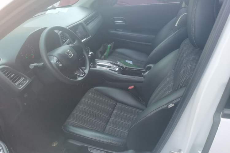 Used Honda Vezel 2017 1.8L CVT Front-Wheel Drive Pioneer Edition Left Front Seat
