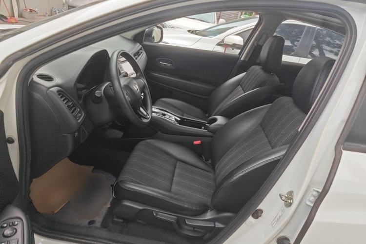 Used Honda Vezel 2017 1.8L CVT Front-Wheel Drive Pioneer Edition Left Front Seat