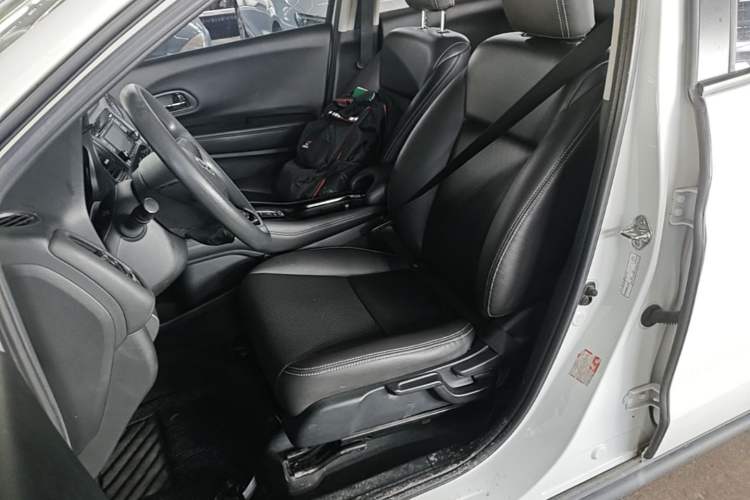 Used Honda Vezel 2017 1.5L CVT 2WD Comfort Model Left Front Seat