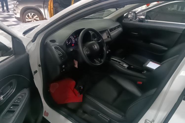 Used Honda Vezel 2017 1.5L CVT 2WD Comfort Model Left Front Seat