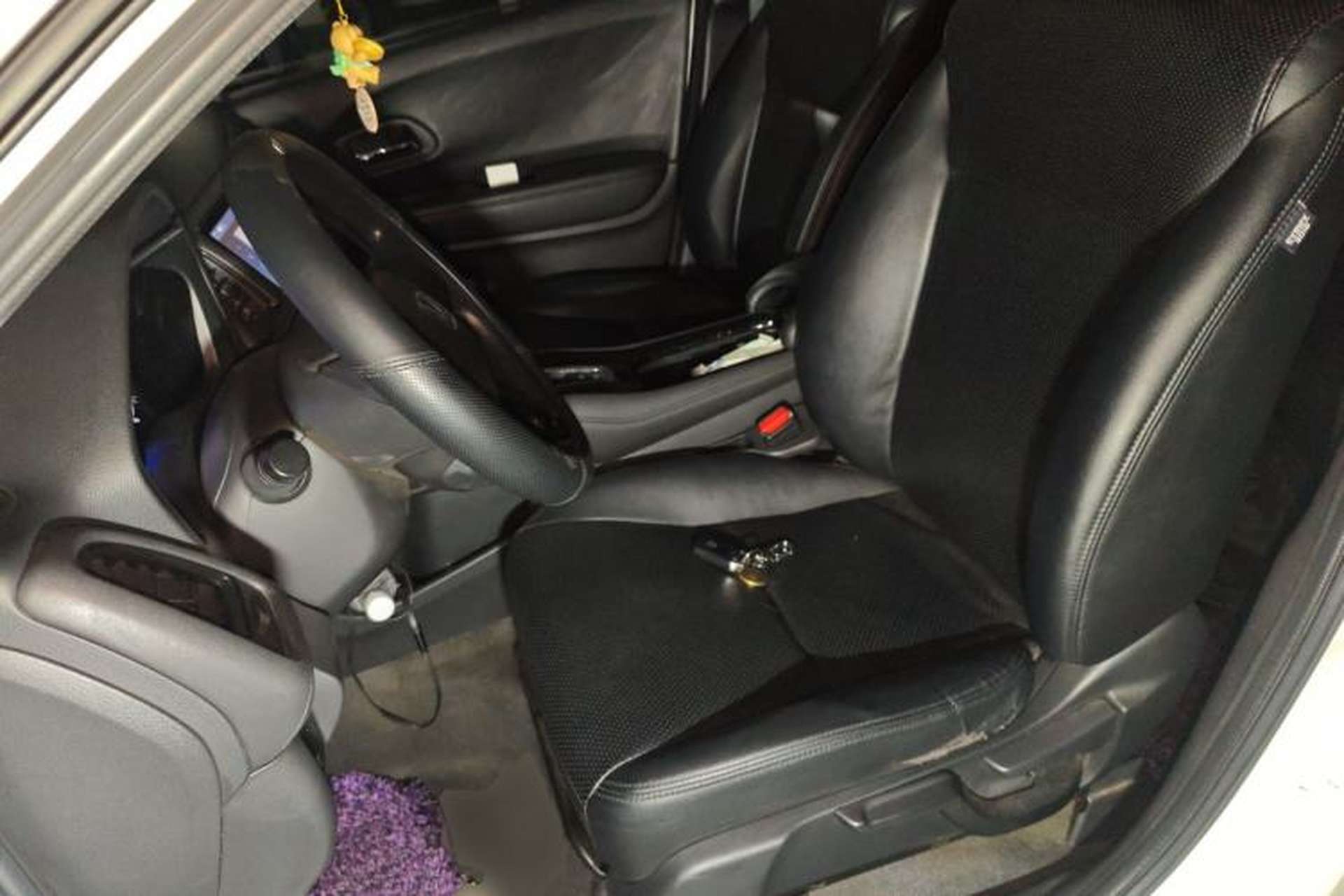 Used Honda Vezel 2017 1.5L CVT 2WD Comfort Model Left Front Seat