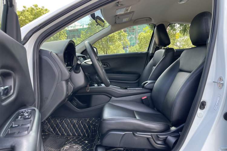 Used Honda Vezel 2017 1.5L CVT 2WD Comfort Model Left Front Seat