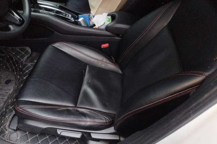 Used Honda Vezel 2017 1.5L CVT 2WD Comfort Model Left Front Seat