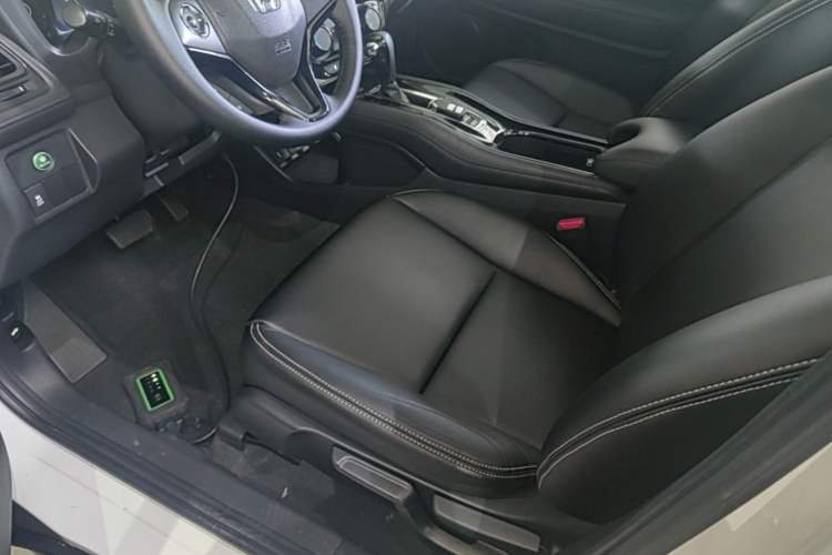 Used Honda Vezel 2017 1.8L CVT Front-Wheel Drive Pioneer Edition Left Front Seat