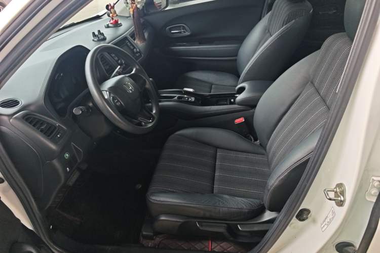 Used Honda Vezel 2017 1.8L CVT Front-Wheel Drive Pioneer Edition Left Front Seat