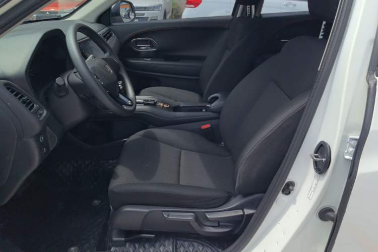 Used Honda Vezel 2017 1.5L CVT 2WD Comfort Model Left Front Seat