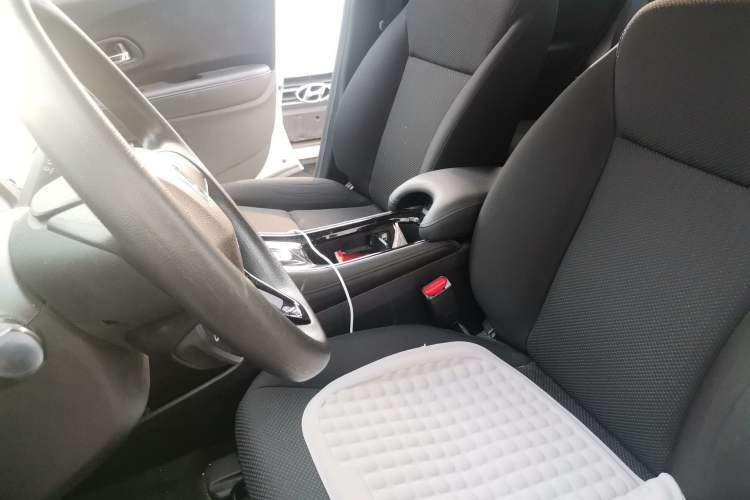 Used Honda Vezel 2017 1.5L CVT 2WD Comfort Model Left Front Seat
