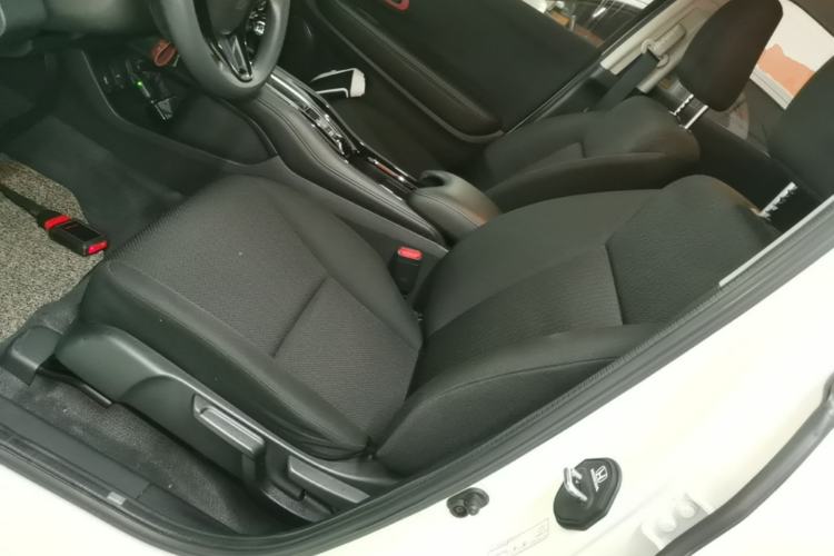Used Honda Vezel 2017 1.5L CVT 2WD Comfort Model Left Front Seat