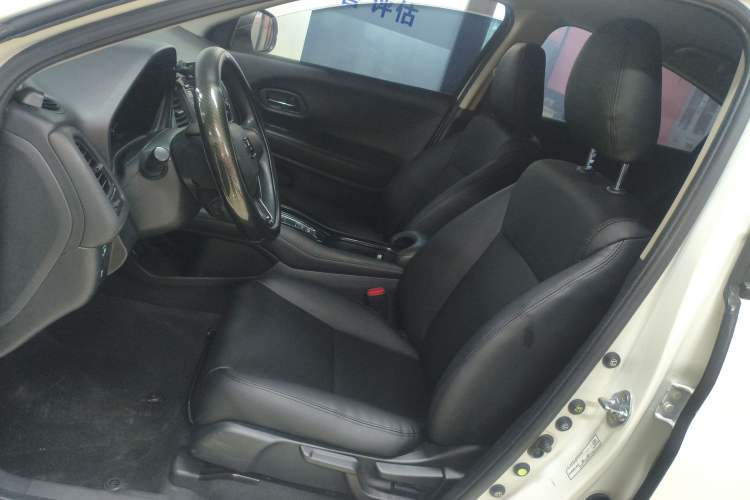 Used Honda Vezel 2017 1.5L CVT 2WD Comfort Model Left Front Seat