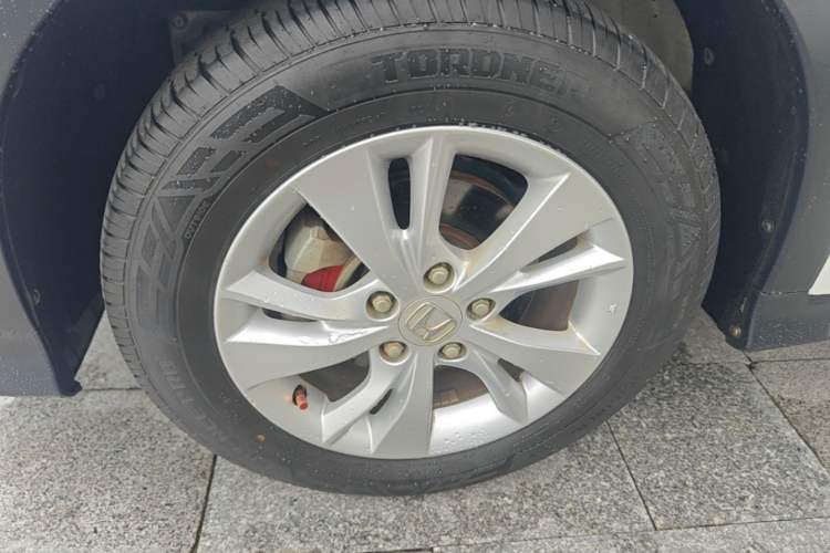 Used Honda Vezel 2017 1.5L CVT 2WD Comfort Model Left Front Wheel Hub