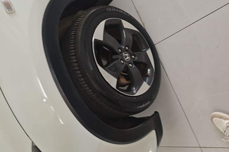 Used Honda Vezel 2017 1.8L CVT Front-Wheel Drive Pioneer Edition Left Front Wheel Hub