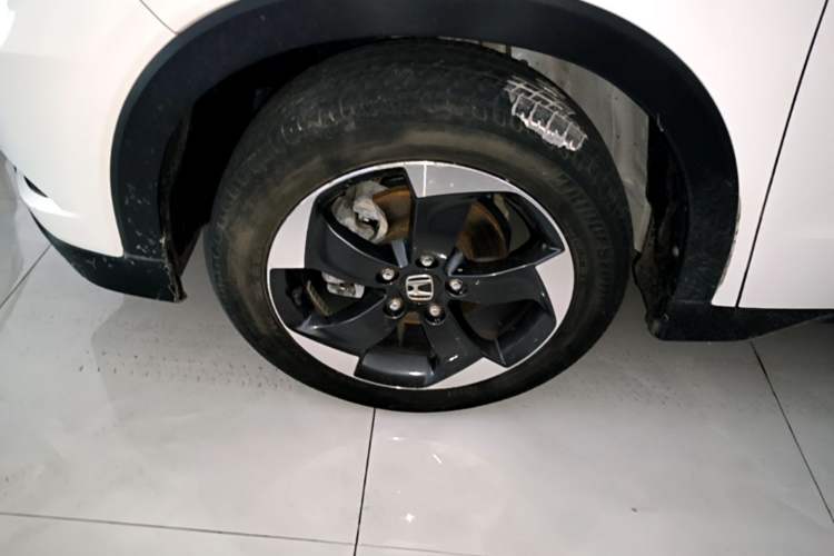 Used Honda Vezel 2017 1.8L CVT Front-Wheel Drive Pioneer Edition Left Front Wheel Hub