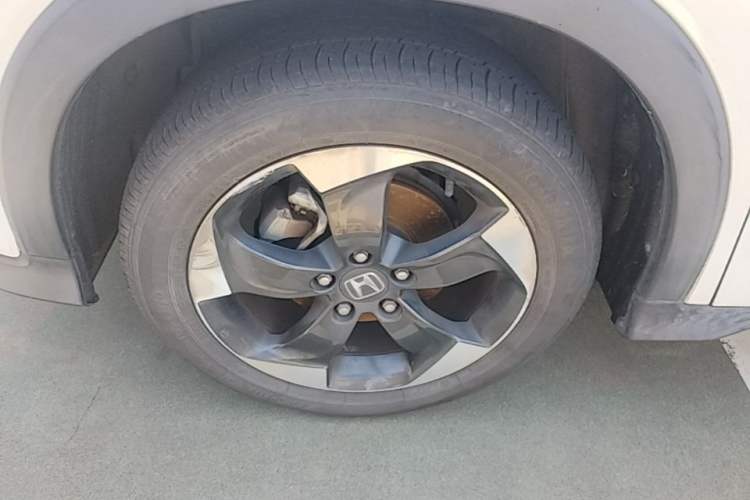 Used Honda Vezel 2017 1.8L CVT Front-Wheel Drive Pioneer Edition Left Front Wheel Hub