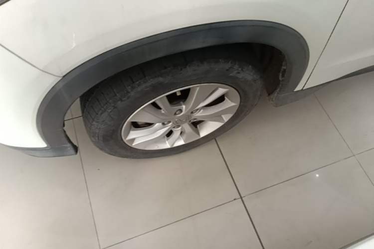Used Honda Vezel 2017 1.8L CVT 2WD Elite Model Left Front Wheel Hub