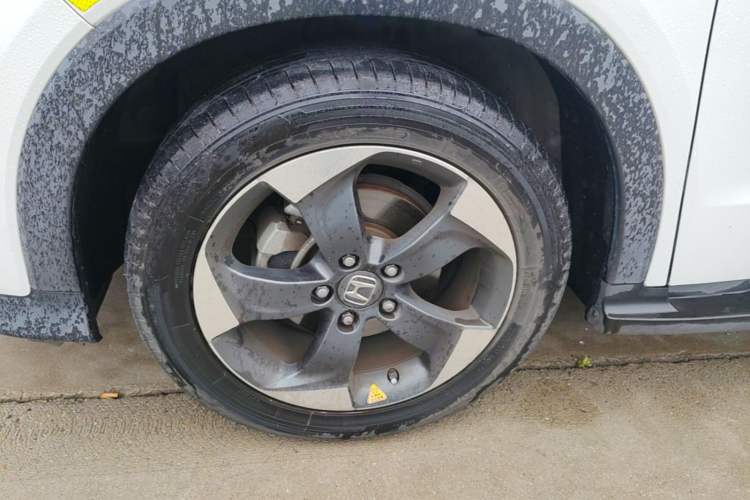 Used Honda Vezel 2017 1.8L CVT Front-Wheel Drive Pioneer Edition Left Front Wheel Hub