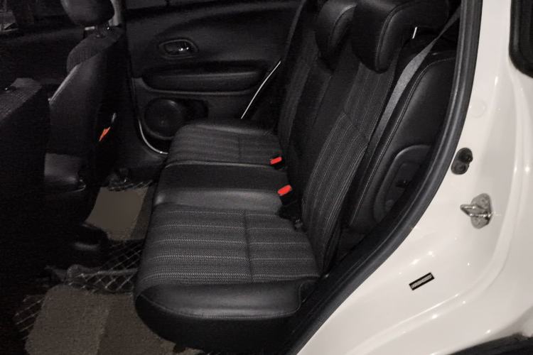 Used Honda Vezel 2017 1.8L CVT Front-Wheel Drive Pioneer Edition Left Rear Seat