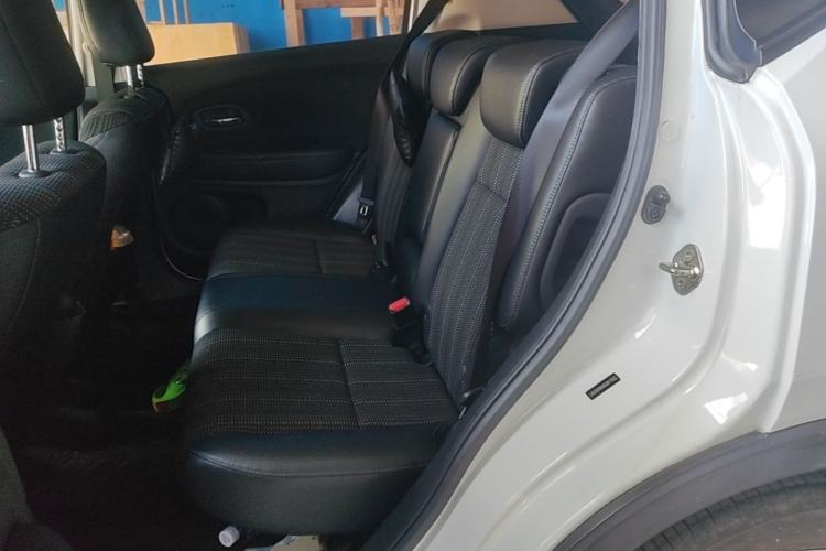 Used Honda Vezel 2017 1.8L CVT Front-Wheel Drive Pioneer Edition Left Rear Seat