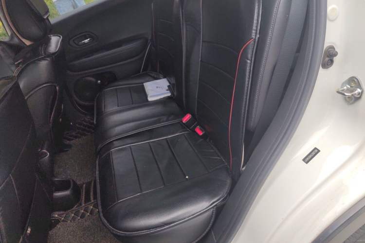 Used Honda Vezel 2017 1.8L CVT Front-Wheel Drive Pioneer Edition Left Rear Seat