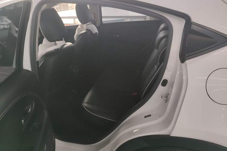 Used Honda Vezel 2017 1.5L CVT 2WD Comfort Model Left Rear Seat