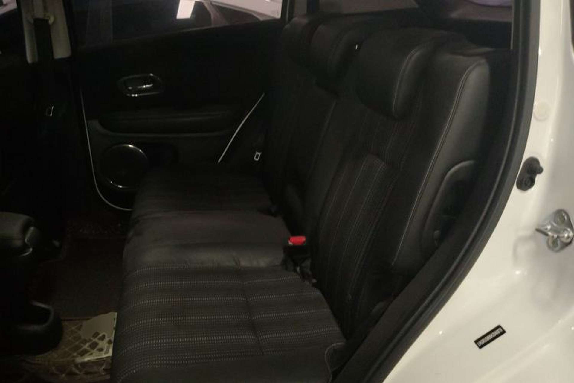 Used Honda Vezel 2017 1.8L CVT Two-Wheel Drive Luxury Model Left Rear Seat
