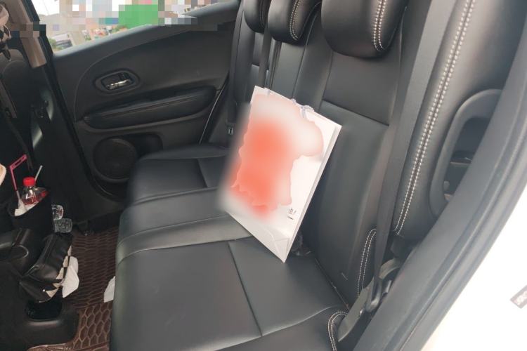 Used Honda Vezel 2017 1.5L manual two-wheel drive Comfort trim level Left Rear Seat